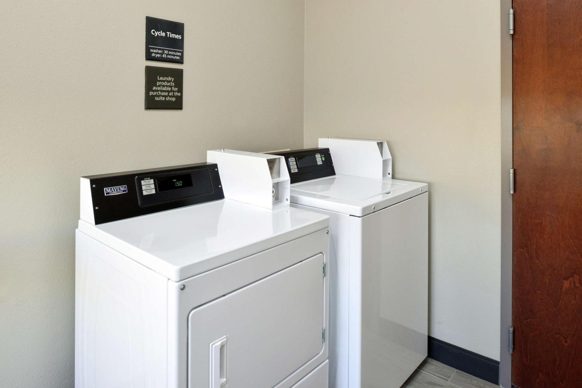 Hampton Inn Форт-Стоктон Экстерьер фото