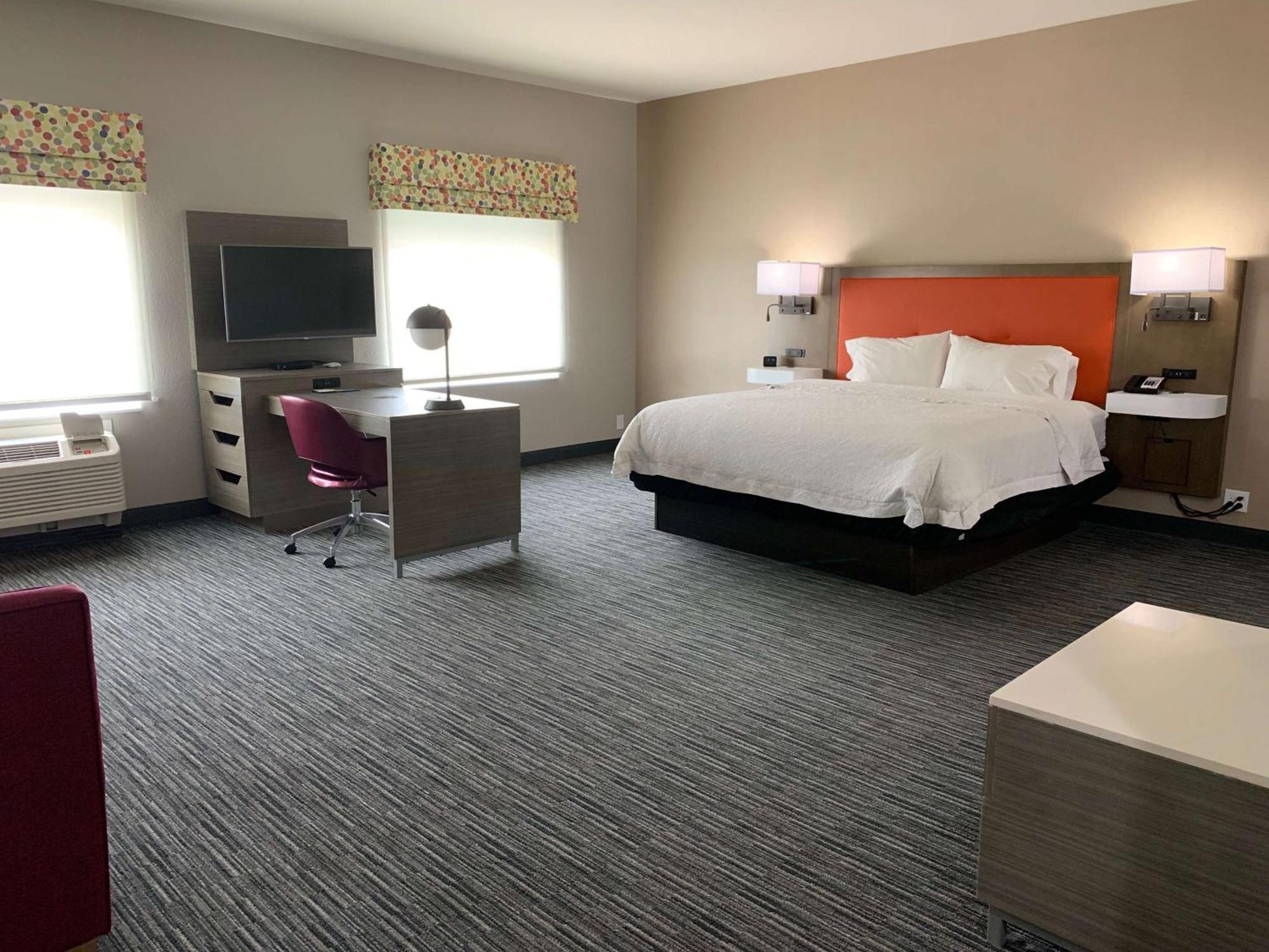 Hampton Inn Форт-Стоктон Экстерьер фото
